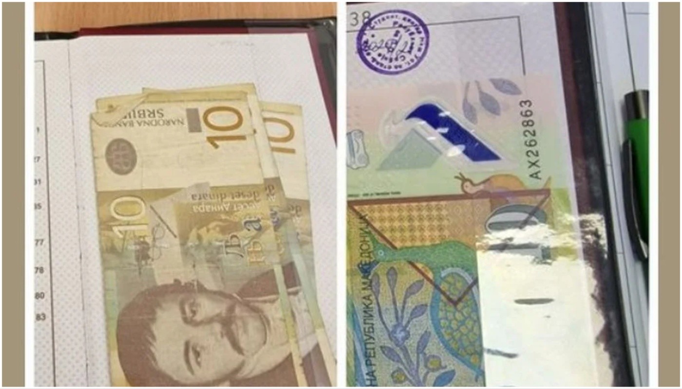 Професор во индексот нашол пари, па ја објавил фотографијата и пратил порака до сите студенти (ФОТО)