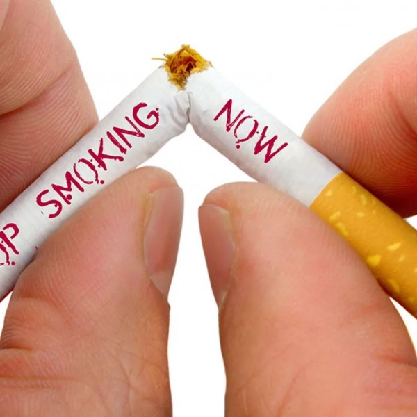 За поранешни и активни пушачи: 10 намирници кои го чистат организмот од никотин