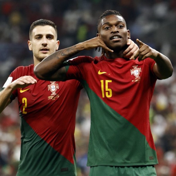 ВИДЕО: Португалија има нова ѕвезда, Рамос со хет-трик ја реши Швајцарија која броеше до шест