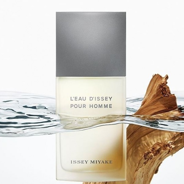 L'Eau d'Issey Pour Homme by Issey Miyake: Безвременска слобода и спокојство
