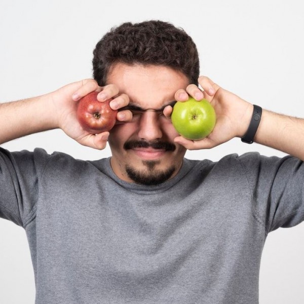 Време од денот кога треба да избегнувате јаболка: Тогаш телото не може да ги разгради хранливите материи