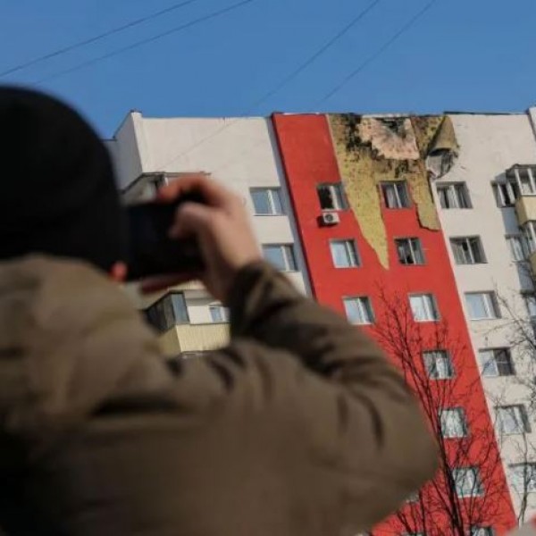 Опасно: Напад со беспилотни летала во Украина ги затвори московските аеродроми, вели Русија