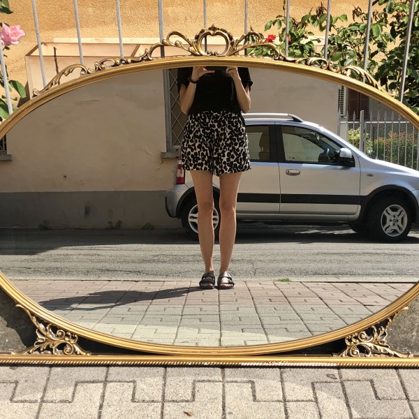 Руски научник создал огледало со кое можете да погледнете директно во „рајот“ или „пеколот“