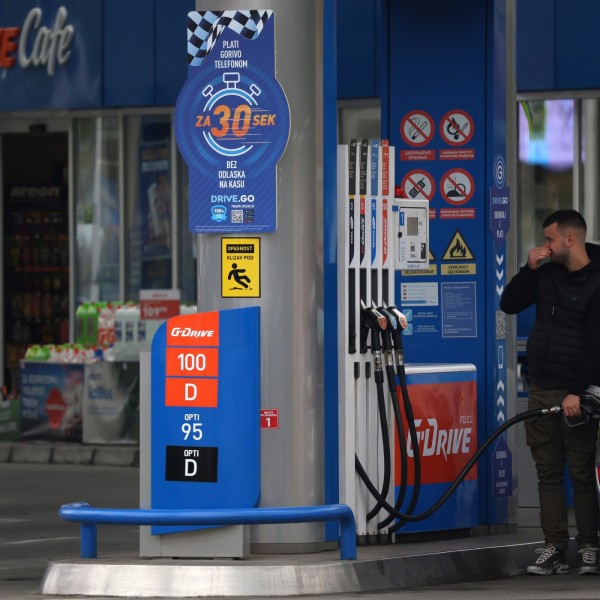 Ако патувате низ Србија и ви се оди во тоалет, ќе треба „дебело“ да платите: Нема веќе бесплатно WC на бензинските пумпи