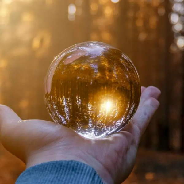 Минатото влијае на вашата судбина: Дознајте што сте биле во минатиот живот според датумот на раѓање