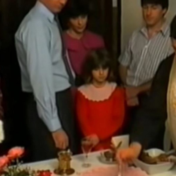 Честитање на слава без грешка: Што треба да каже гостинот и како домаќинот одговара