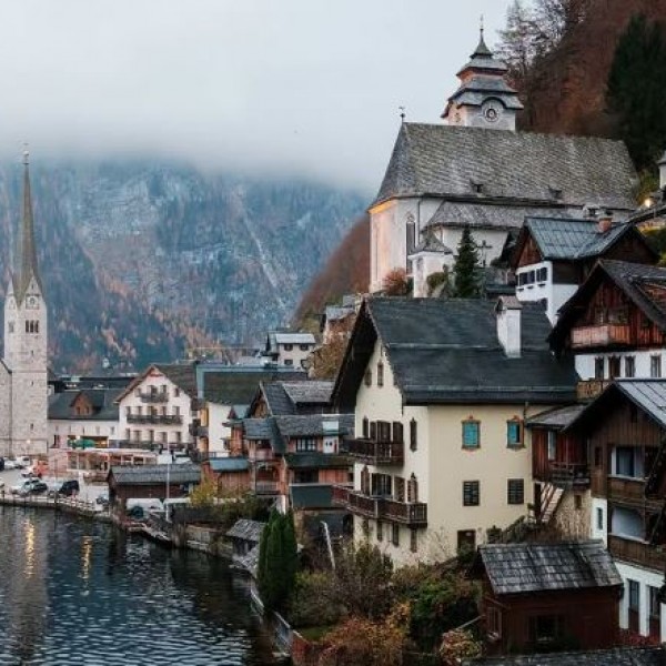 Гужвата тука е огромна, има најмногу туристи од светот! Официјално, најпосетената дестинација е земјата со многу Македонци